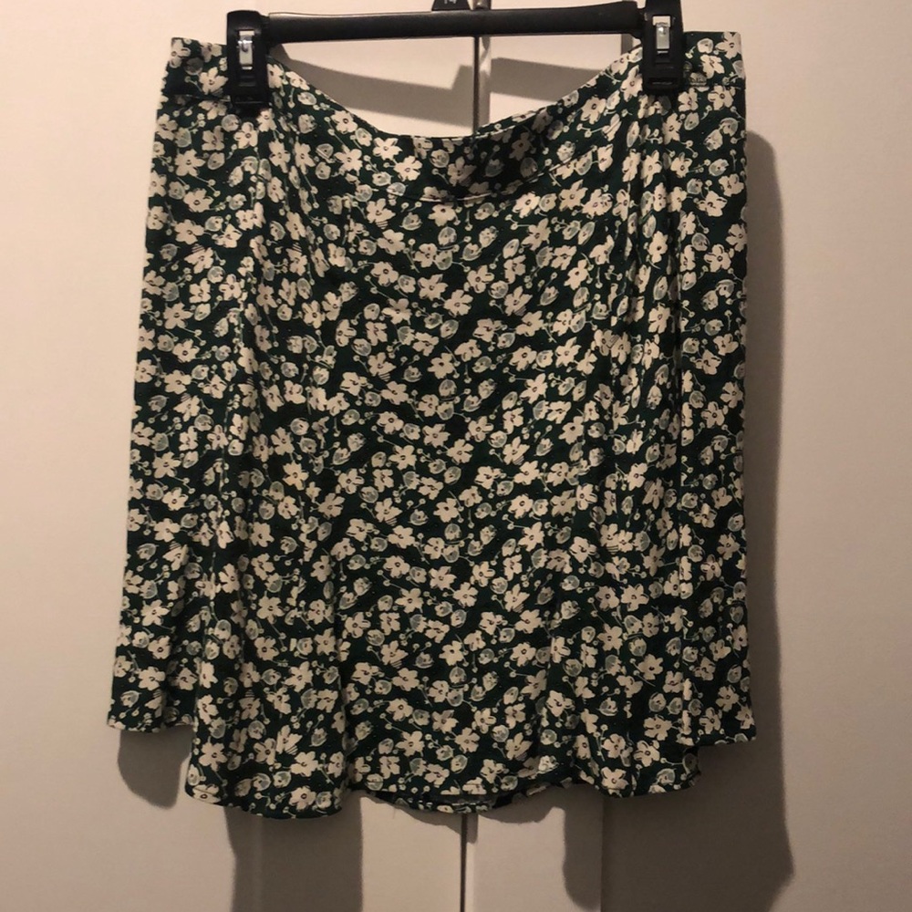 Reformation Flounce Skirt in Chive